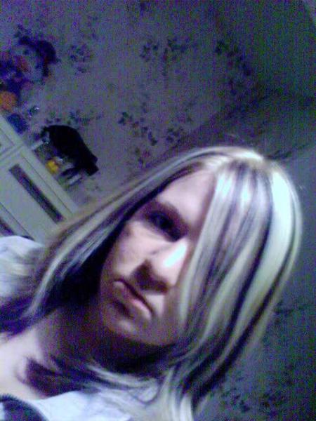 moi avec ma nouvel coifure lol